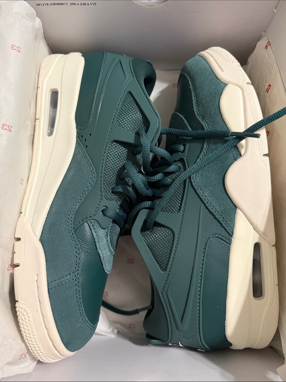 Nike Women's Air Jordan 4 RM- New in box